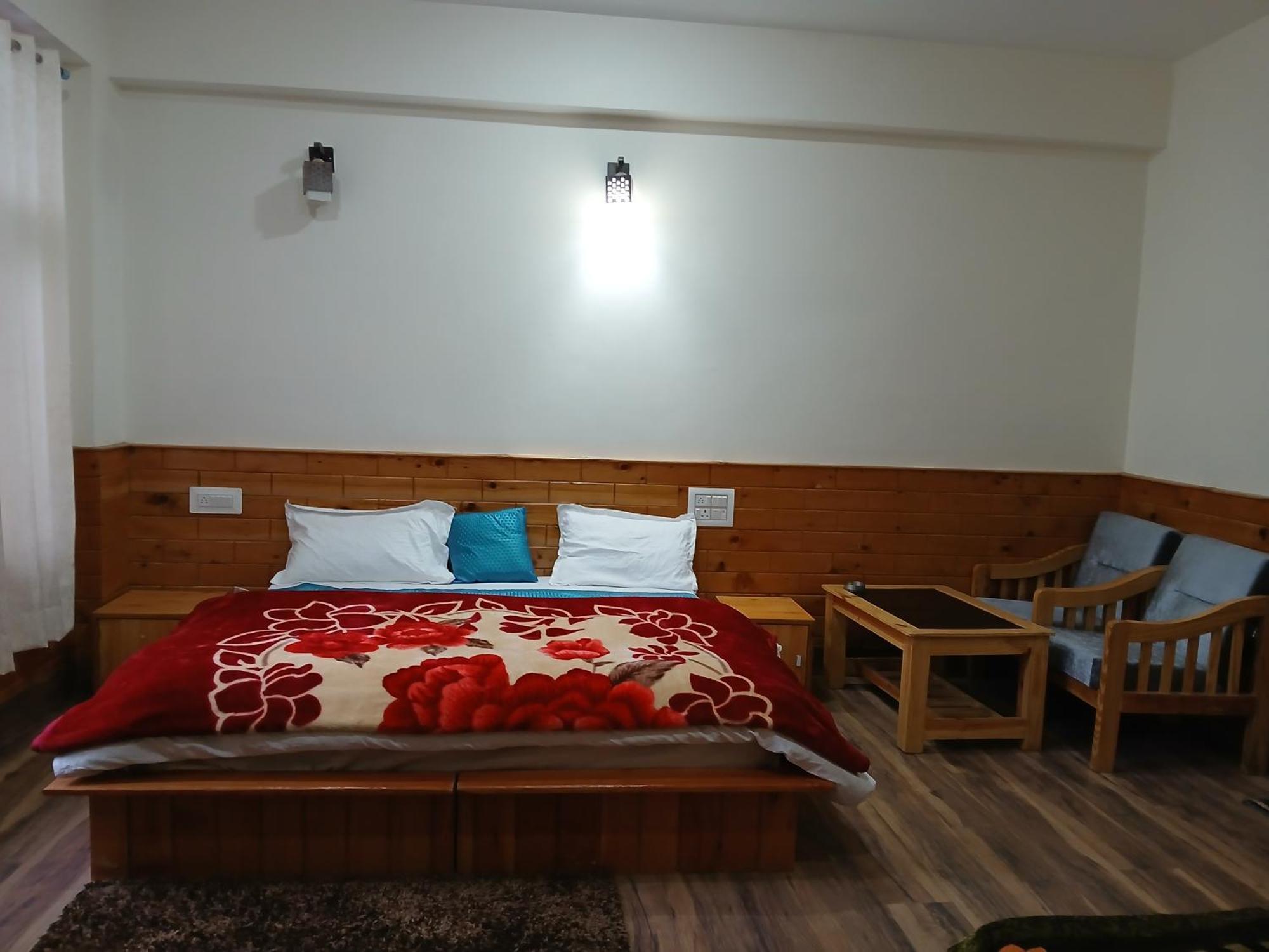Shangri-La Rooms & Restaurant Kasol Exterior foto